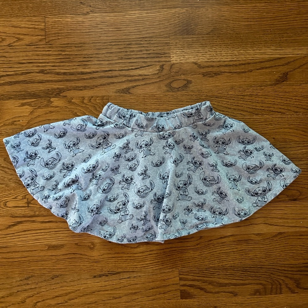 Stitch skort size 8